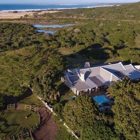 Oyster Bay Lodge Bagian luar foto