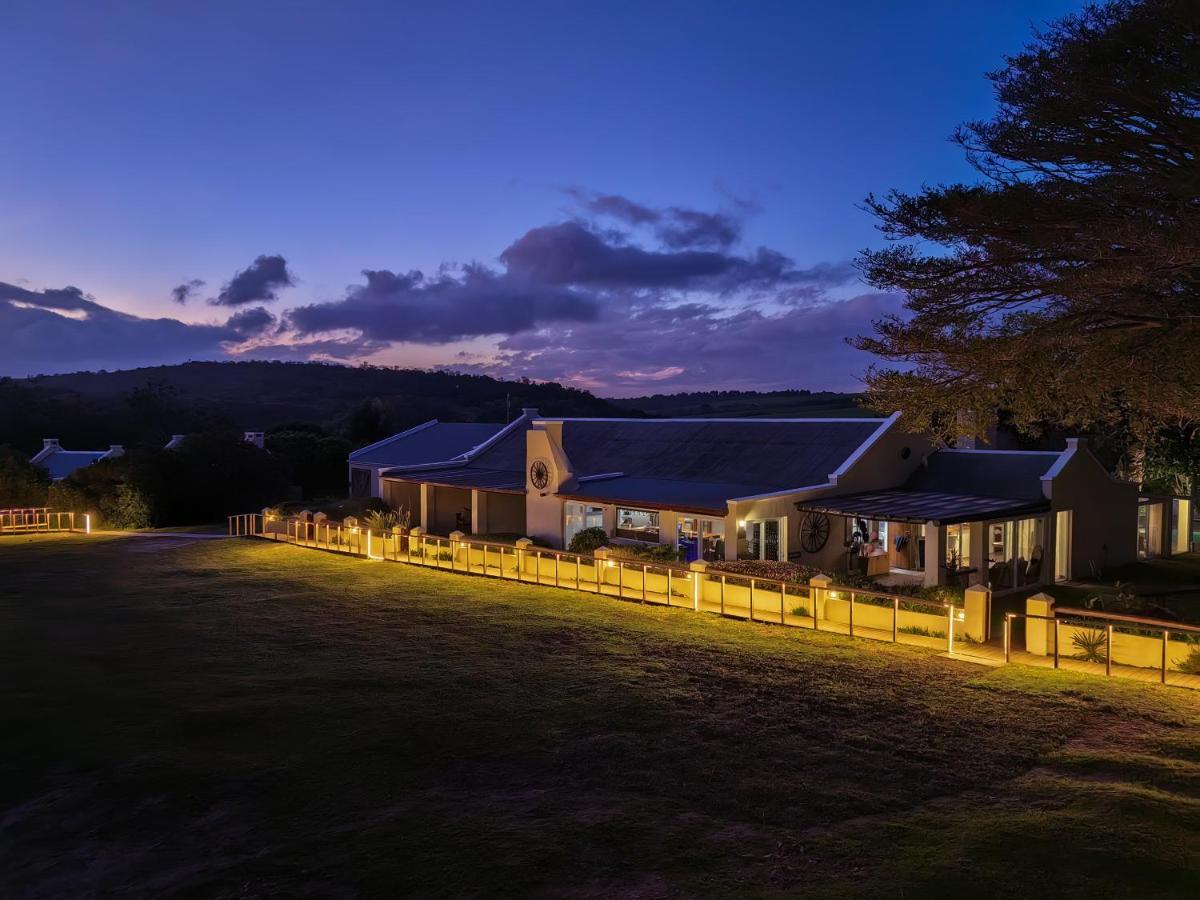 Oyster Bay Lodge Bagian luar foto