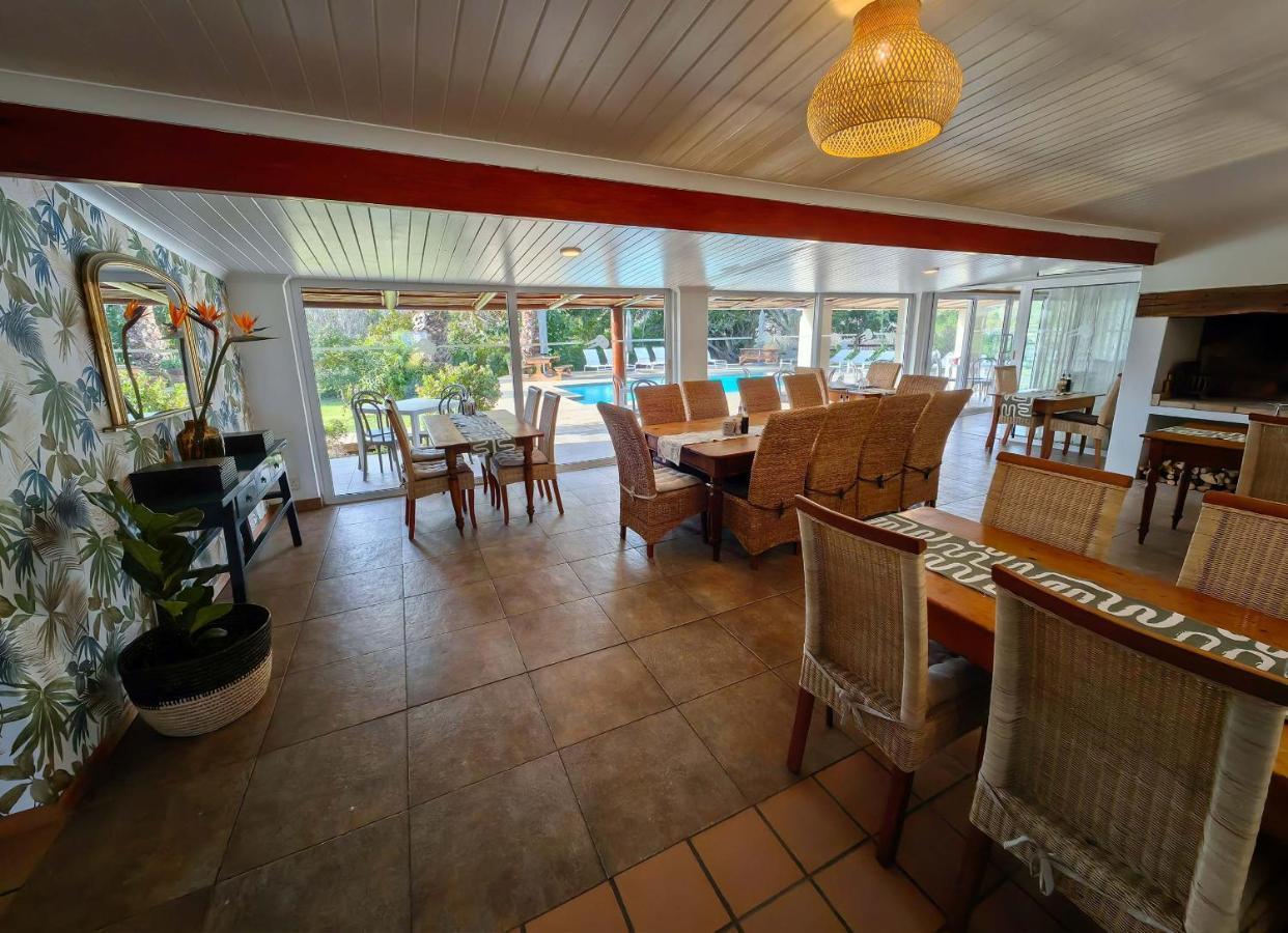 Oyster Bay Lodge Bagian luar foto
