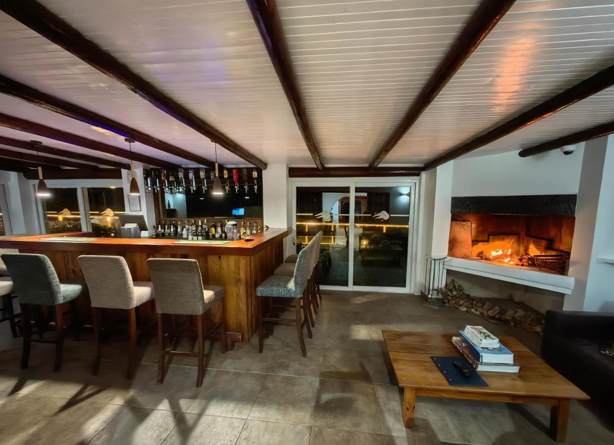 Oyster Bay Lodge Bagian luar foto