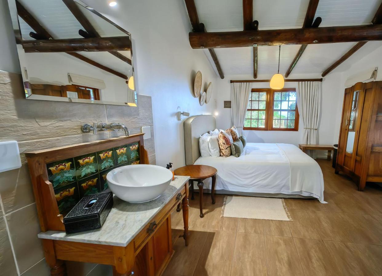Oyster Bay Lodge Bagian luar foto