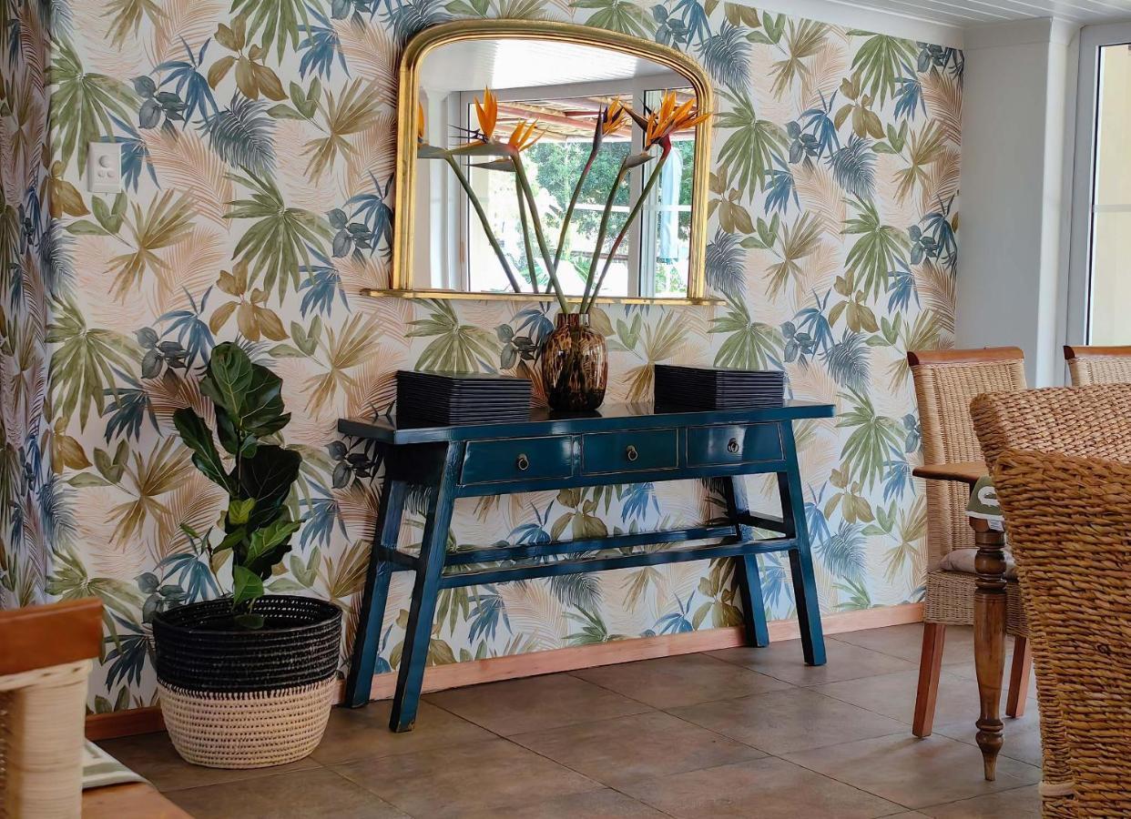 Oyster Bay Lodge Bagian luar foto
